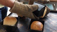 Quelle: Ulla Konradl Gebackenes Brot in Backformen.