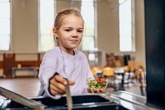 Internationaler Tag der Familie: Gutes Schulessen entlastet Familien