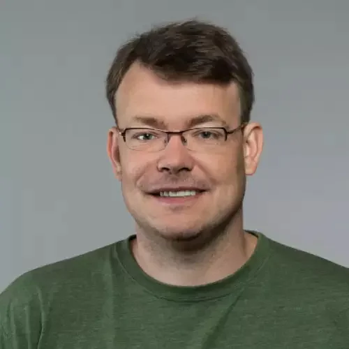 Porträt von Hannes Schulz