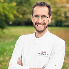 Portrait von BIOSpitzenkoch Ottmar Pohl-Hoffbauer. Klick führt zu Großansicht im neuen Fenster.