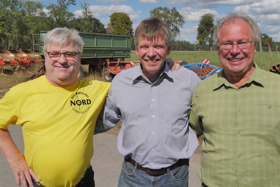Drei Herren die teil der Bio-Kartoffel-Nord GmbH sind.