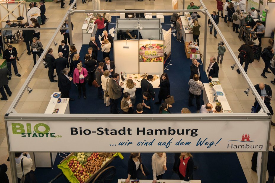 Veranstaltung der Bio-Stadt Hamburg. Klick führt zu Großansicht im neuen Fenster.