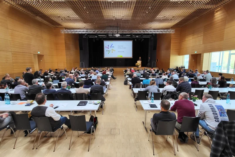 Teilnehmerinnen und Teilnehmer der VITIFIT-Konferenz.