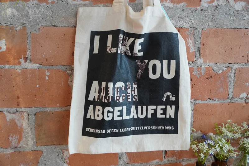 Stofftasche mit Aufschrift: I like you auch abgelaufen. Klick führt zu Großansicht in neuem Fenster.