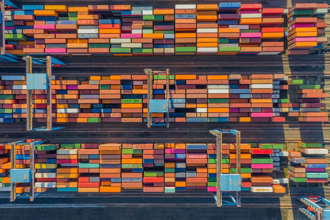 Containerhafen. Foto: Frederick Doerschem / iStock / Getty Images Plus via Getty Images