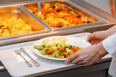 Bio-Schälkartoffeln für Kantinen im Regensburger Land