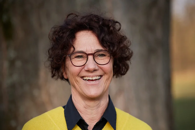 Porträt von Sandra Schmidt.