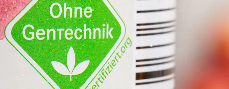 Flasche mit Aufkleber.