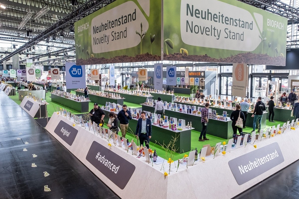 Messestand auf der Biofach. Klick führt zu Großansicht im neuen Fenster.