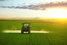 Pflanzenschutzmittel belasten Luft und Öko-Landbau
