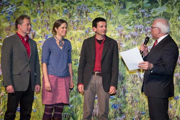 Gruppenbild, Klick führt zu Großansicht im neuen Fenster