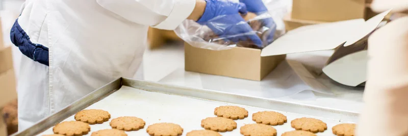 Kekse werden verpackt