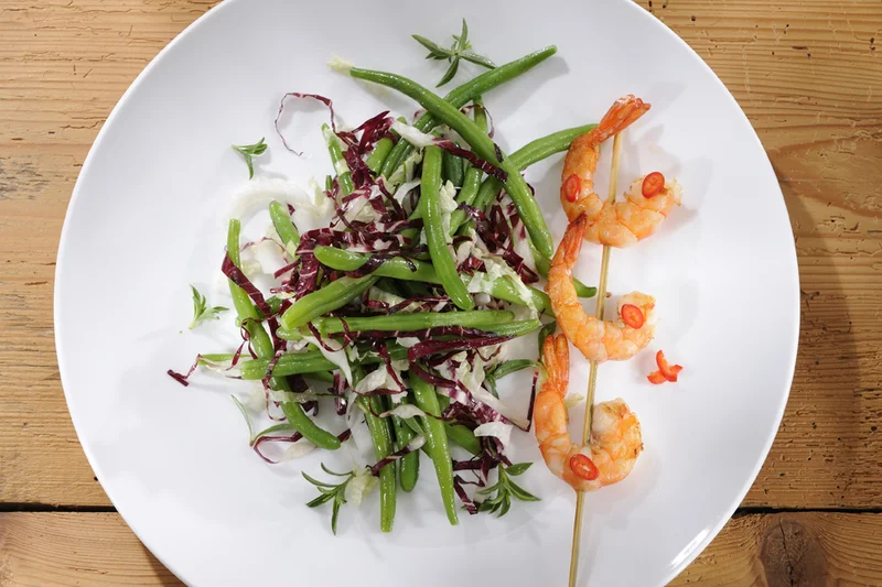 Chili-Scampi auf Bohnensalat 