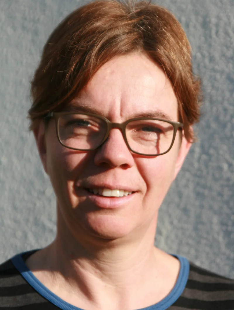 Porträt von Dr. Silvia Ivemeyer. Klick führt zu Großansicht in neuem Fenster.