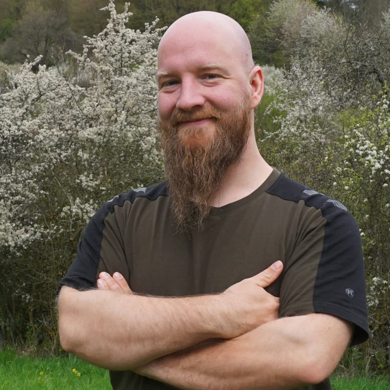 Porträt Jonas Gampe.